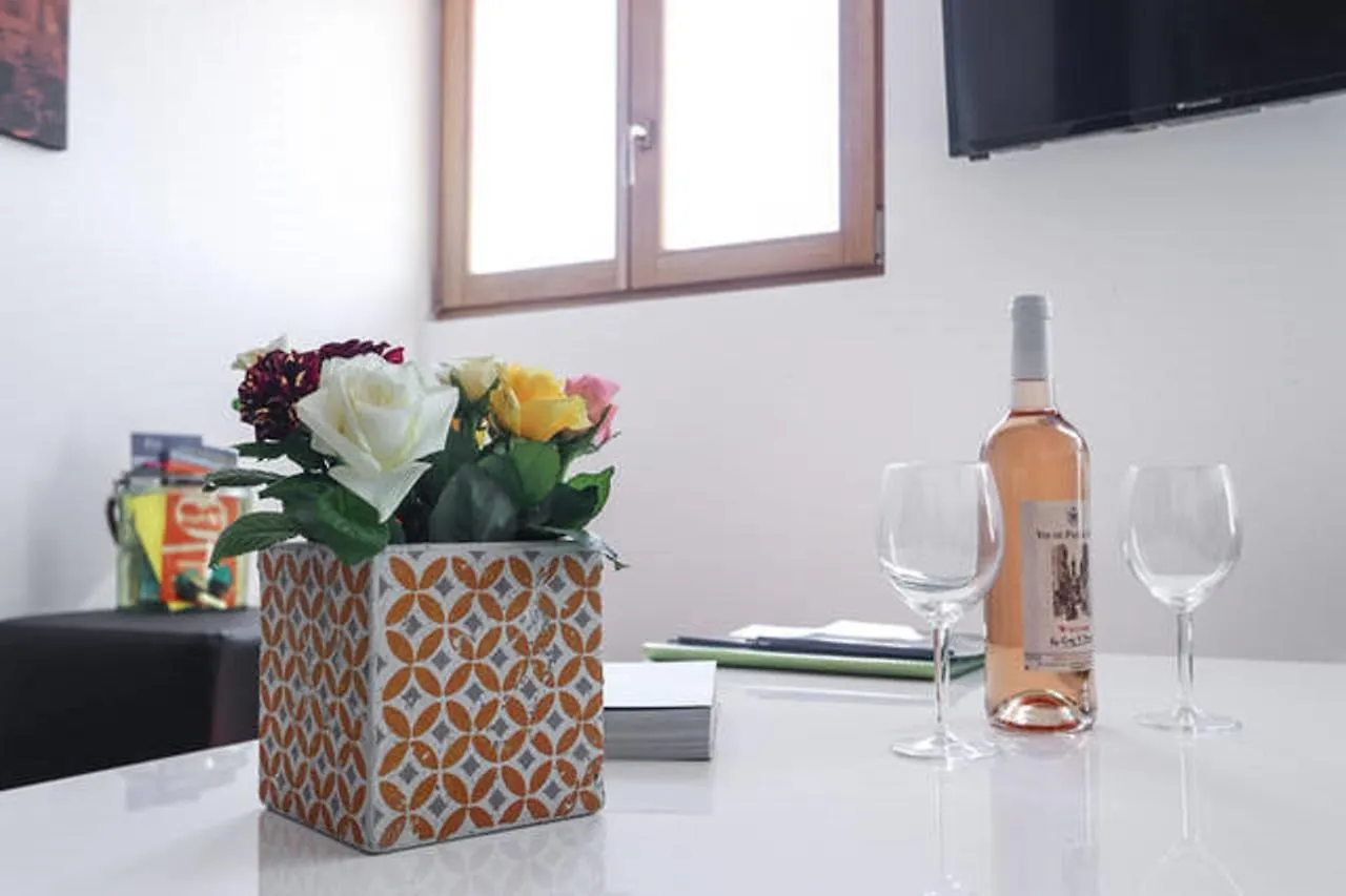 Apartmán Gilly 4 - F2 Exceptionnel, Vue Mer, Moderne, Climatisation ,Vieux-Nice 0*, Nice