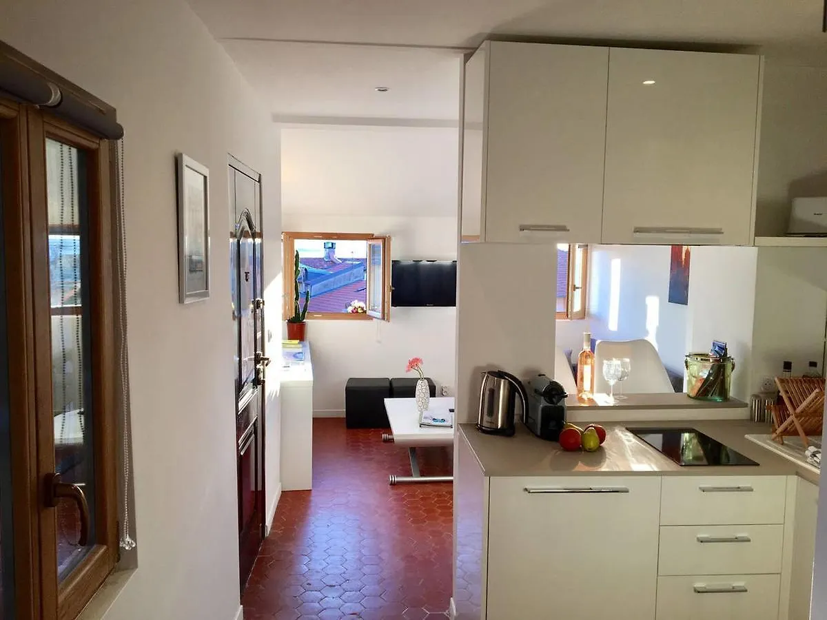Gilly 4 - F2 Exceptionnel, Vue Mer, Moderne, Climatisation ,Vieux-Nice Apartment 0*, Nice France